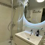 Alpha Romantic Apartment *