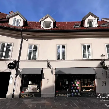 Alpha Romantic Apartment