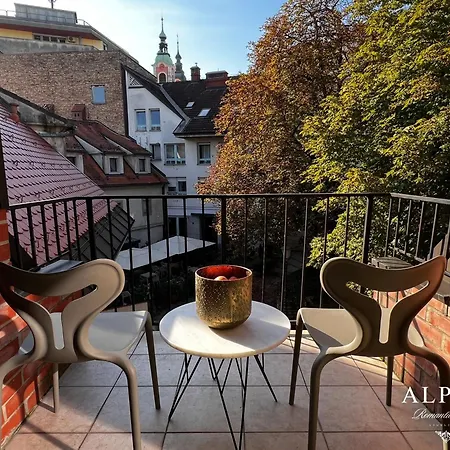 Alpha Romantic Apartment Ljubljana