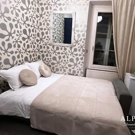Alpha Romantic Apartment