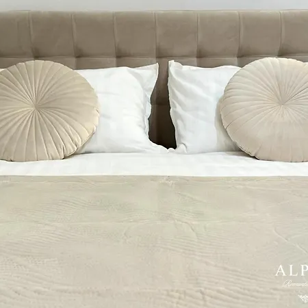 Apartment Alpha Romantic